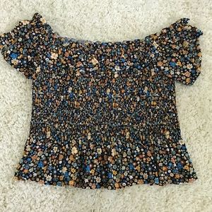 BCBG Generation floral off shoulder top M